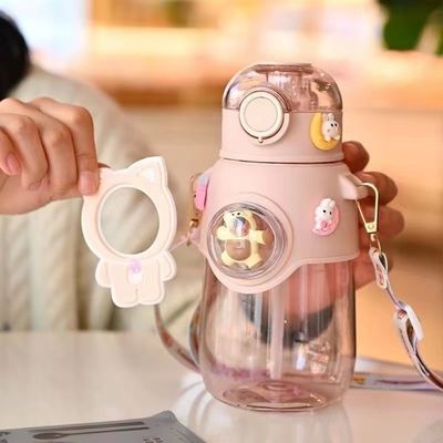 Style Drinking Sports Bear Cartoon Kids Outdoor 680ml Plastic Water Bottle With Straw
