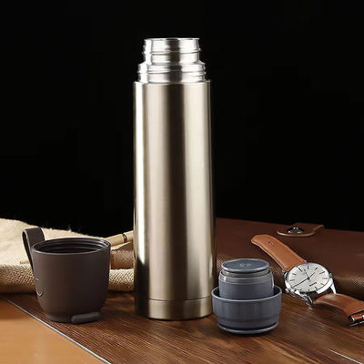 Luxury Business Gift Vacuum Flask Set with Function of Keeping Drink Hot Cold 12-24hrs