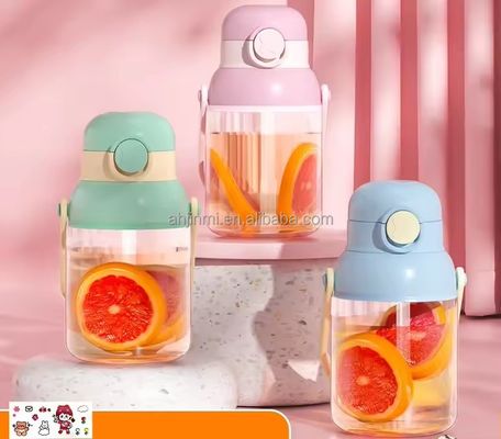 Minimalist Design Style 800ml Plastic Bottle for Outdoor Sports Kettle by Adults