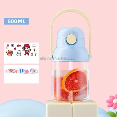 Minimalist Design Style 800ml Plastic Bottle for Outdoor Sports Kettle by Adults