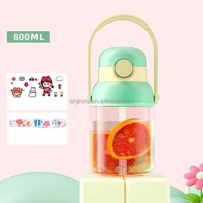 Minimalist Design Style 800ml Plastic Bottle for Outdoor Sports Kettle by Adults