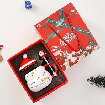 Creative Christmas Coffee Mugs 480ml Capacity Sublimation Printing Santa Claus Design