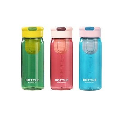 650ml Plastic Tumbler Water Bottle With Tea Infuser Handle Cup for Student With Scale