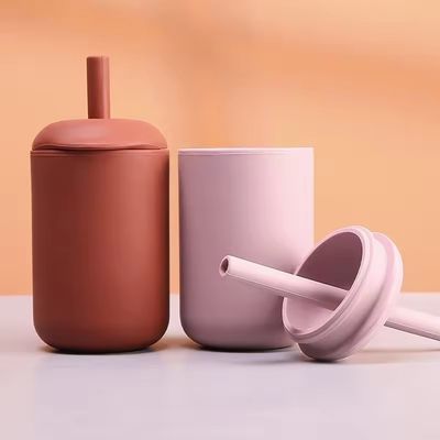 Portable Leakproof BPA Free Silicone Sports Kettle for Kids Sustainable and Convenient