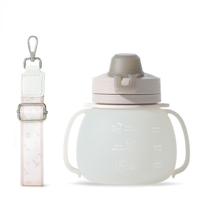 BPA Free Foldable Collapsible Silicone Drink Water Bottle for Sports and Travel