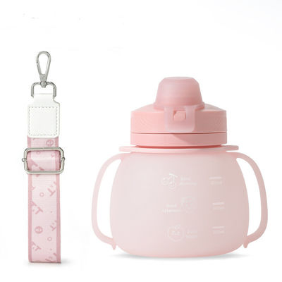 BPA Free Foldable Collapsible Silicone Drink Water Bottle for Sports and Travel