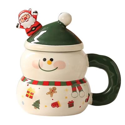 Food Grade Porcelain Christmas Cup 400ml Capacity Luxury Gift Set with Spoon and Lid