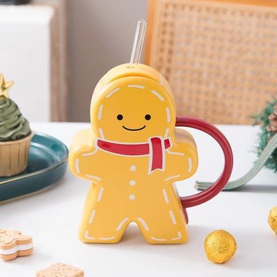 Sustainable Gingerbread Shape Ceramic Cup Vintage Christmas Mug for Family and Friends