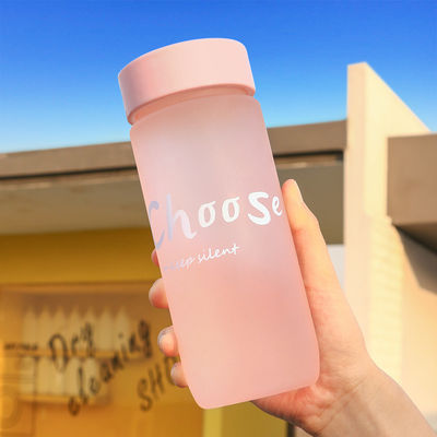 600ml Custom Logo Plastic Cup with Transparent and Student Water Bottle Portable Design