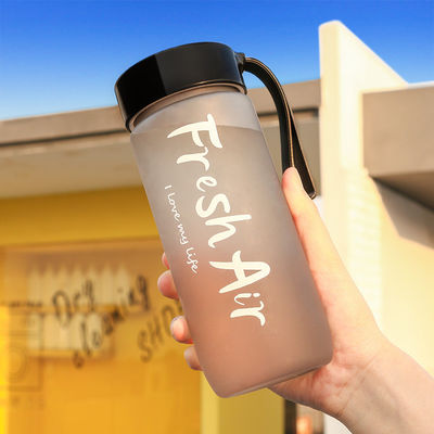 600ml Custom Logo Plastic Cup with Transparent and Student Water Bottle Portable Design