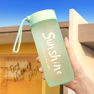 600ml Custom Logo Plastic Cup with Transparent and Student Water Bottle Portable Design