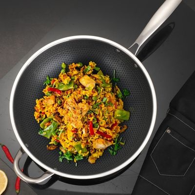Rust-resistant 304 Stainless Steel Wok with Non-stick Coating and Honeycomb Pattern