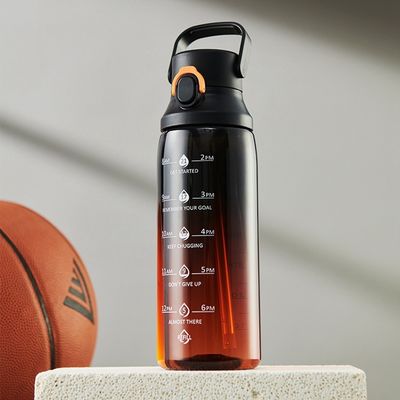 Large Capacity Gradient Water Bottle With Handle and Straw for Outdoor Sports 750ML