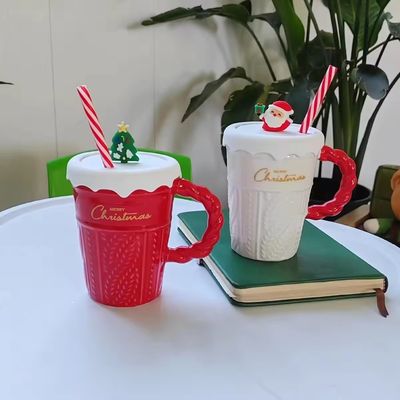 400ml Capacity Christmas Tree Ceramic Cup with Lid and Straw Sustainable Material