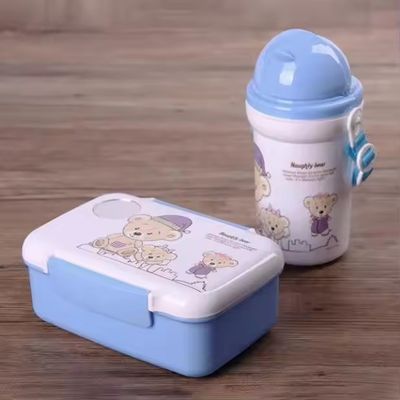 500ml Straw Kettle Plastic Lunch Box With Water Cup Set Perfect for Lunchtime Variety