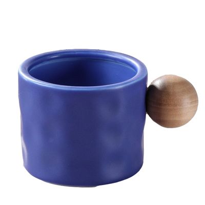 330ml Blue And White Ceramic Coffee Mug With Wooden Spherical Handle For Business Gifting