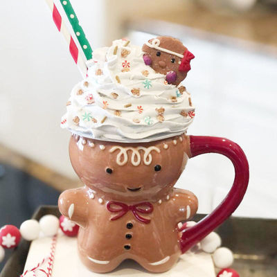 Christmas Day Holiday Custom 300ml Funny Gingerbread Man Magic Cookie Holding Mug