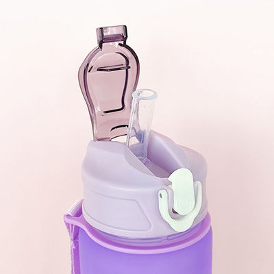 Custom Pattern 30oz BPA Free Plastic Water Bottle With Time Marker and 900Ml Capacity