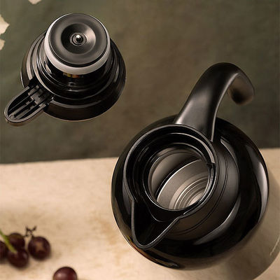 Compact and Convenient 1500ml Capacity Black Hot Kettle for Long-Term Insulation