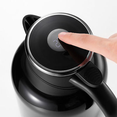 Compact and Convenient 1500ml Capacity Black Hot Kettle for Long-Term Insulation