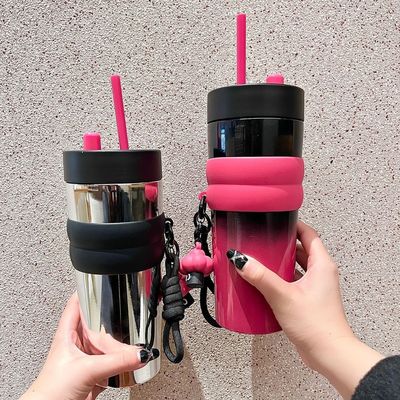 Stainless Steel Ice Drink Bottle with Large Capacity and Insulated Vacuum Design 24oz