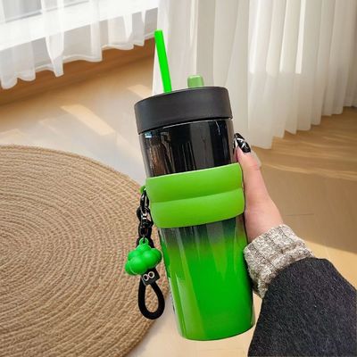 Stainless Steel Ice Drink Bottle with Large Capacity and Insulated Vacuum Design 24oz