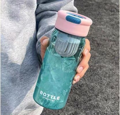 Contemporary Design 650ml PP Plastic Water Bottle with Custom LOGO and Tea Separator