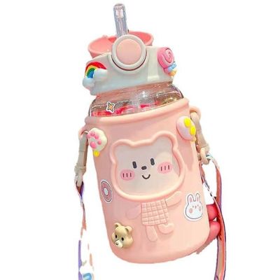 Anti-corrosion Coated 620ml Plastic Water Bottle with Bear Shaped Lid and Lanyard Cute