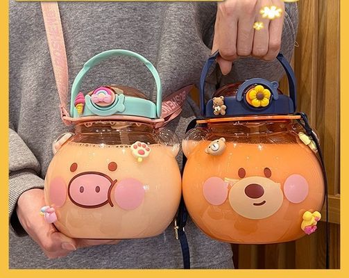Customized Color 1L Large Capacity Water Bottle Transparent Bear Drink Cup With Straw