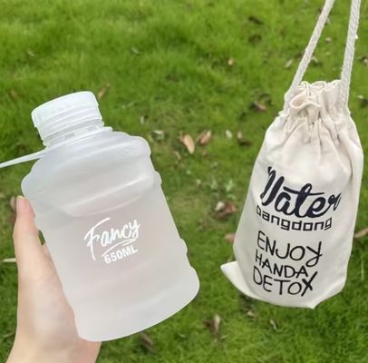 680ml Large Capacity Direct Drinking Cup Perfect for Students and Outdoor Activities