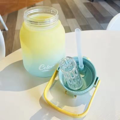 Minimalist Design Style 1100ml 1300ml PC Plastic Drinking Bottle with Customized Logo
