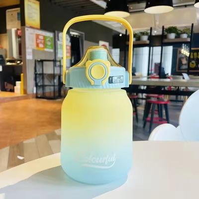 Minimalist Design Style 1100ml 1300ml PC Plastic Drinking Bottle with Customized Logo