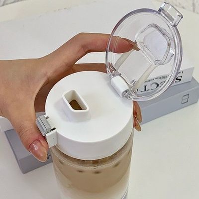 Simple BAP Free Plastic Cup With Sport Lid Customize Water Bottles for Promotion