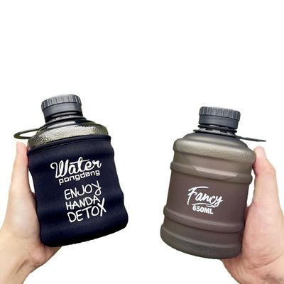 650ML Mini Bucket Shaped Plastic Water Bottle for Camping Thermal Insulation Performance