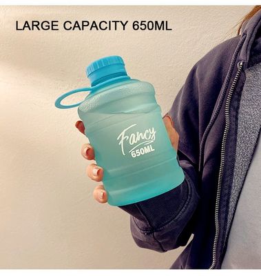 650ML Mini Bucket Shaped Plastic Water Bottle for Camping Thermal Insulation Performance