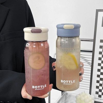 Student Summer Fashion 650ml Plastic Water Bottle with Strainer and Portable Design