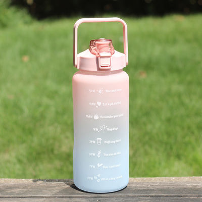 Large Capacity 2000ML PETG Drinking Water Bottle with Straw and Anti-corrosion Coating