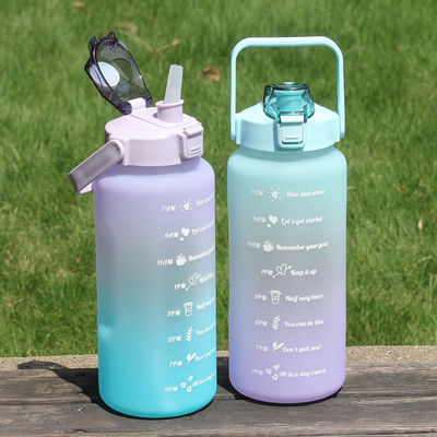 Large Capacity 2000ML PETG Drinking Water Bottle with Straw and Anti-corrosion Coating