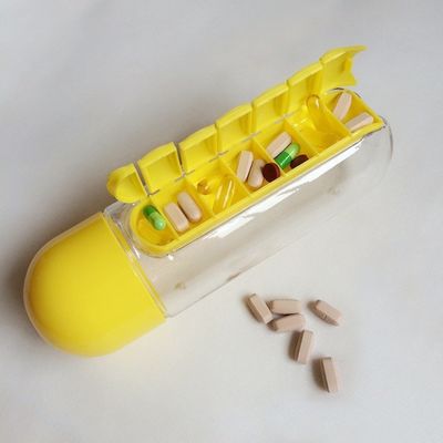 Boiling Water Multifunctional 600ML 2 In 1 Daily Plastic Water Bottle With Seven-day Pill Case