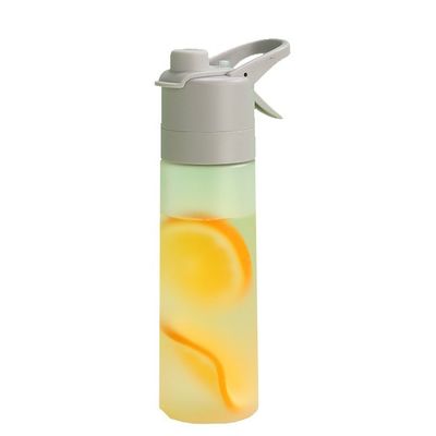 Custom Logo Outdoor Bicycle Cycling Water Bottle with 650ML Capacity and Spray Function