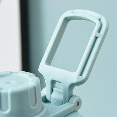 Material 700ML Square Portable High Temperature Resistant Plastic Bottle for Camping