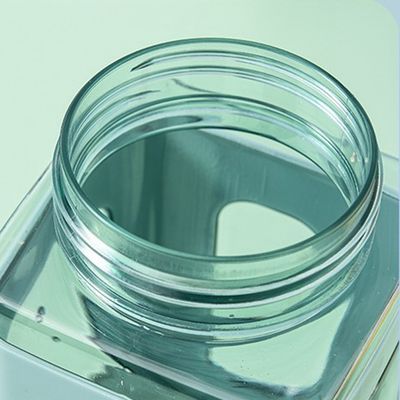 Thermal Insulation Square Cup 700ML Pc Plastic Cup Portable Leak-proof for Students