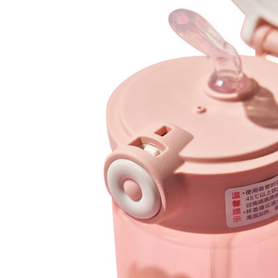 Straw Type Water Flowing Method Customised Water Bottle with 480ml and 620ml Capacity