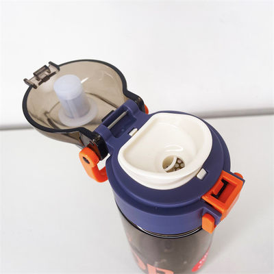 Outdoor Sport Travel Water Bottle with Touch Scale Line and Handgrip Made of Tritan