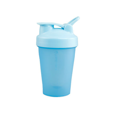 BPA-Free PE Plastic Gym Drinking Water Bottle with Custom Logo and Blender Shaker