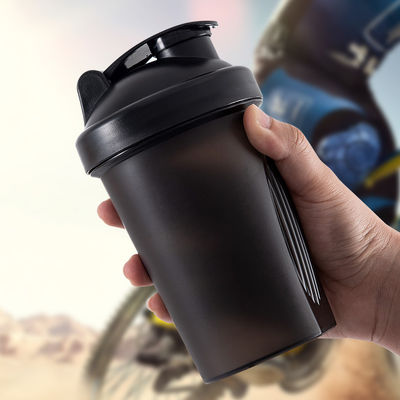 Sport Water Bottle Plastic Protein Shaker Cup 400ml 600ml 700ml 1000ML Gym Shaker