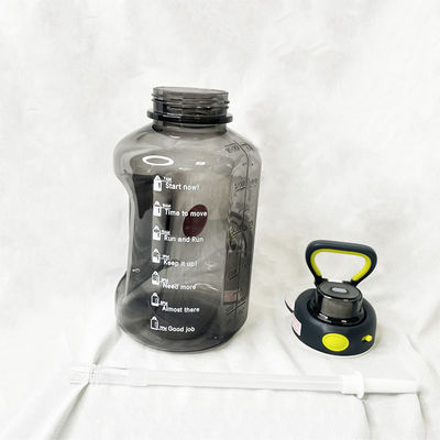 1.5L American Style Customized Plastic Water Bottle for Gym and Sport Car Filling