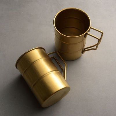 Portable 304 Stainless Steel Beer Mug Water Bottle with Handle Minimalist Design Style