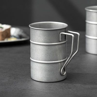 Portable 304 Stainless Steel Beer Mug Water Bottle with Handle Minimalist Design Style