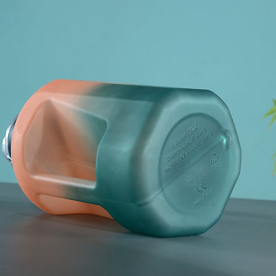 Commercial Buyer Custom Logo 1.6L 2.2L Water Bottle for Gym Sports Cup Plastic Travel